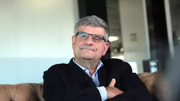 img of Rafael Domingo Oslé: «El odio da votos: una persona que odia no piensa y seguirá a quien alimente ese odio»
