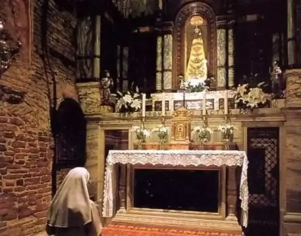 img of ¿Cómo llegó la casa de la Virgen a Loreto?